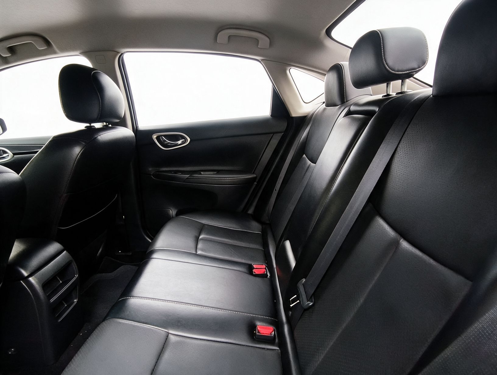 NISSAN SENTRA 20SV CVT 2020 — foto 9