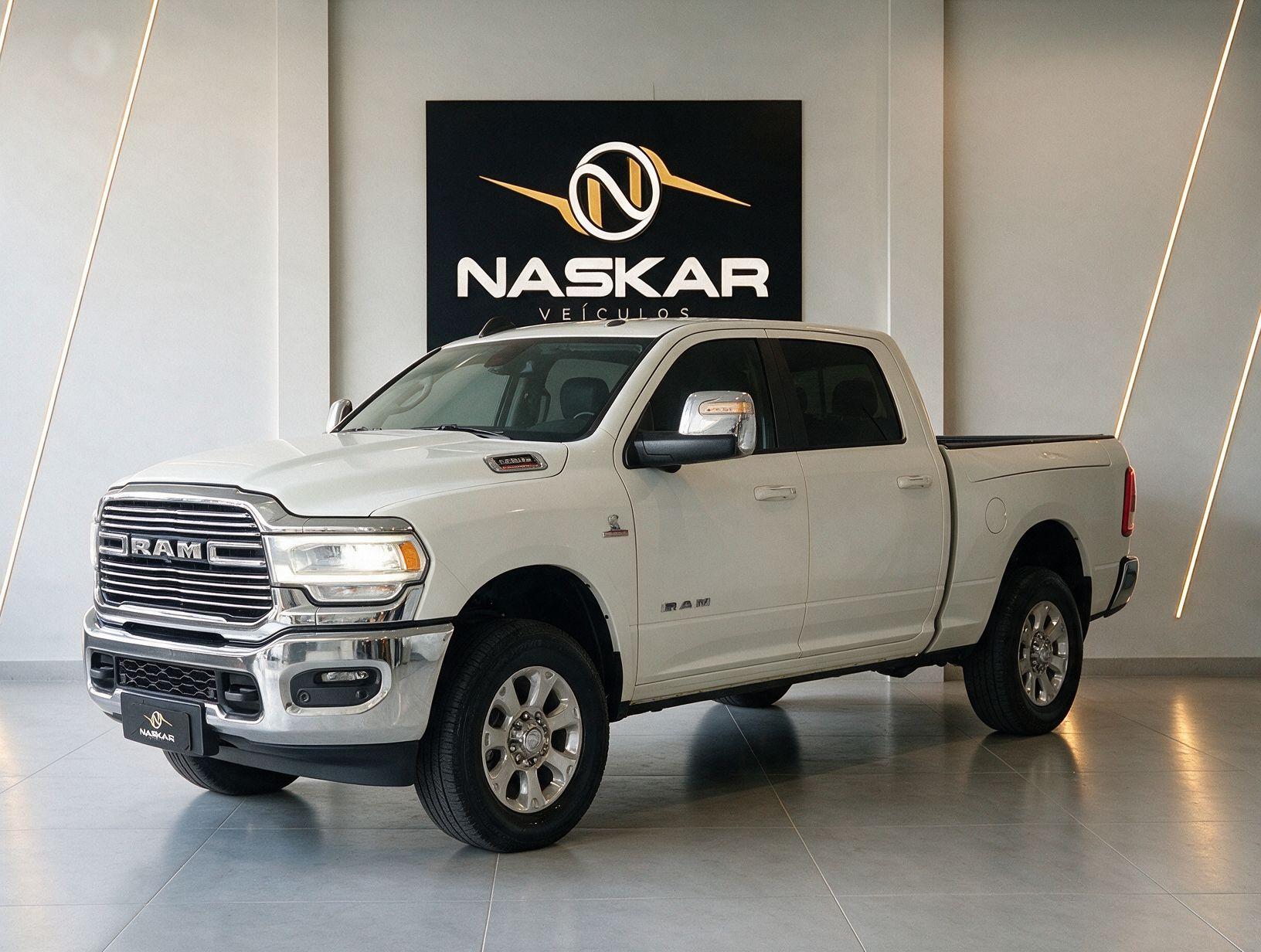 RAM 2500 LARAMIE 6.7 TDI CD 4X4 DIESEL 2023 — frente