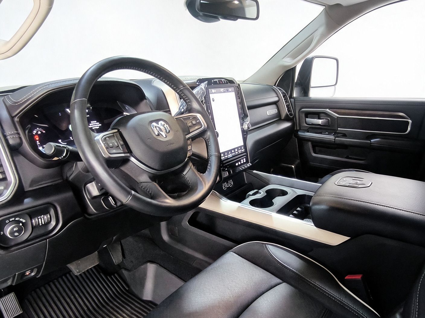 RAM 2500 LARAMIE 6.7 TDI CD 4X4 DIESEL 2023 — foto 9