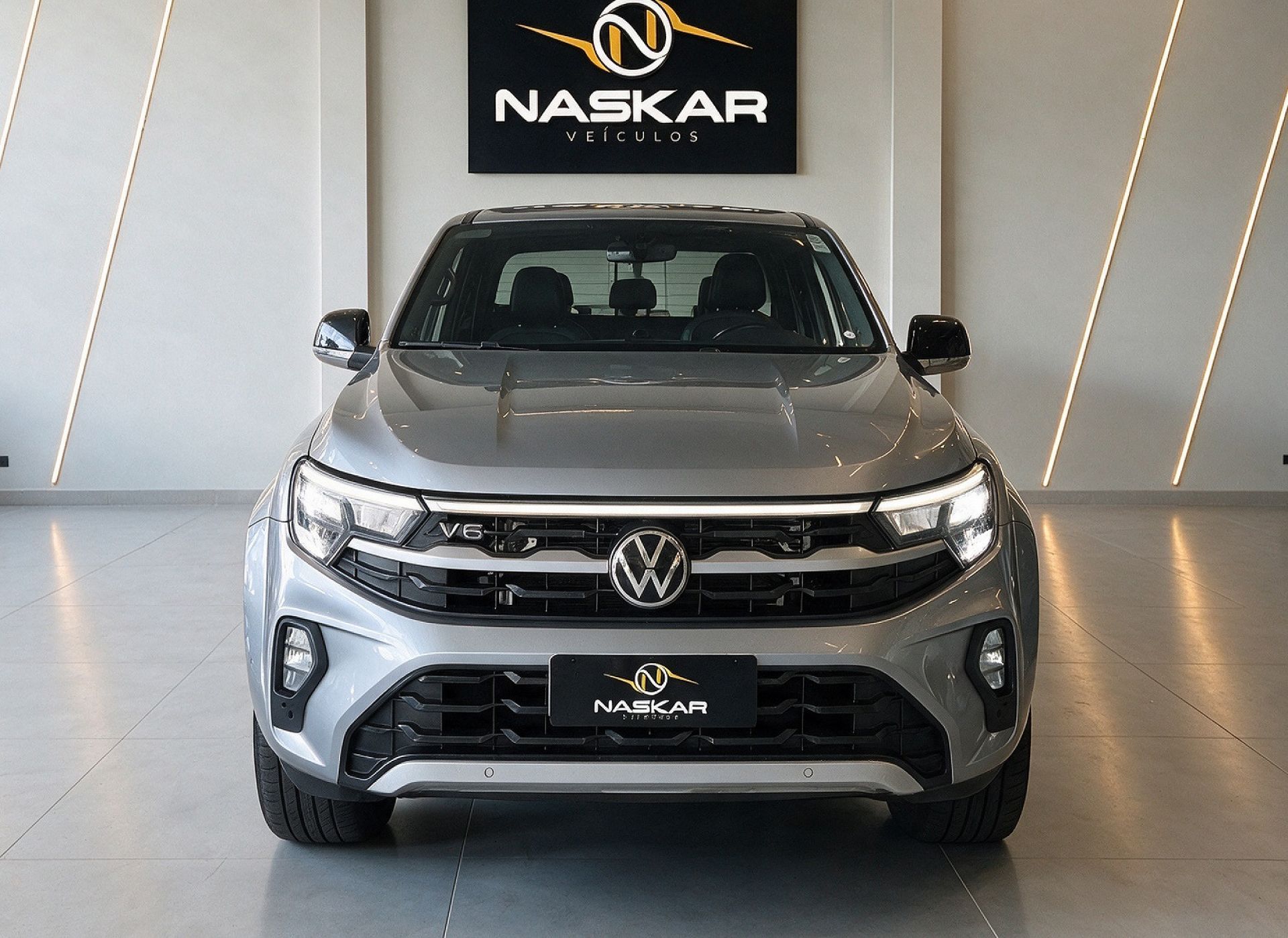 VOLKSWAGEN AMAROK V6 EXTREME 2025 COM LONA ELETRICA — foto 3