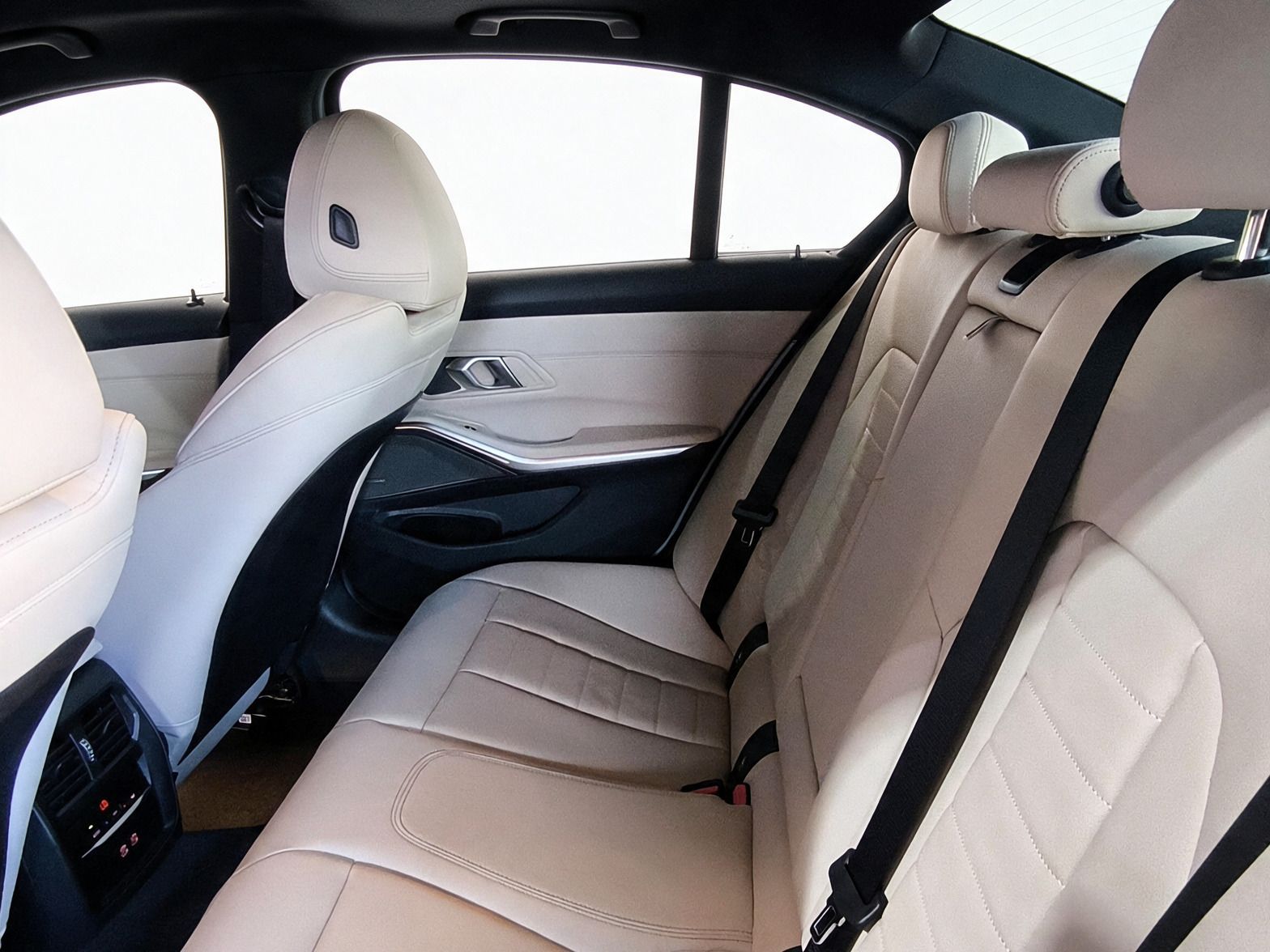 BMW 320I M SPORT FLEX 2024 — foto 2