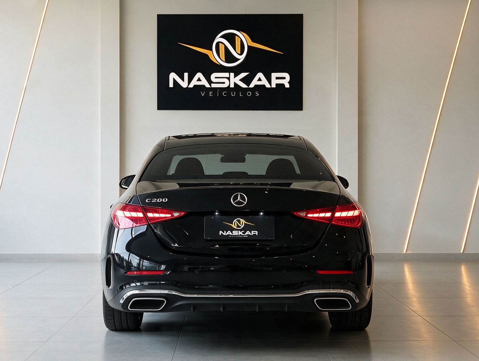 MERCEDES-BENZ C200 AMG LINE 2024 — foto 3