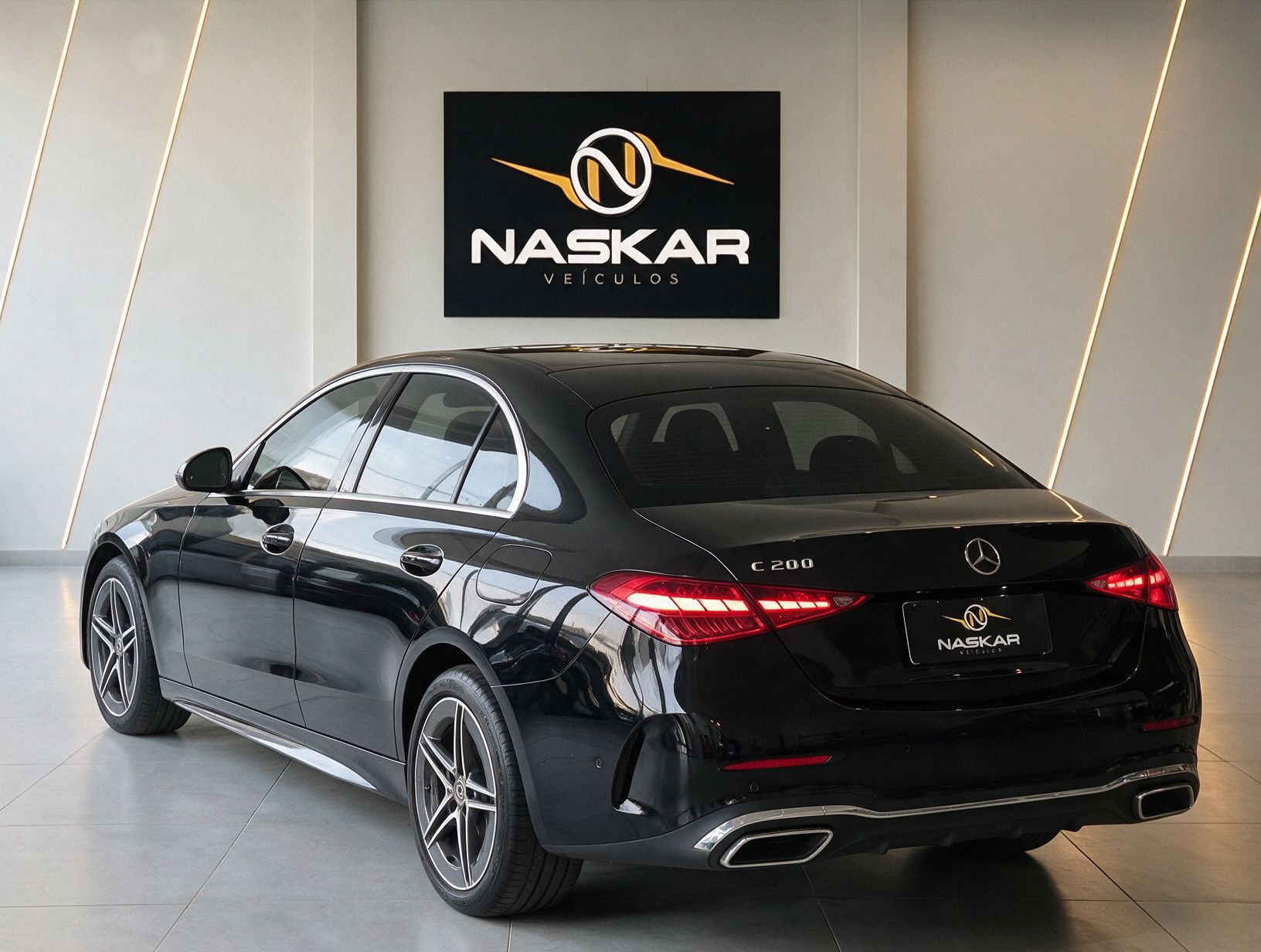 MERCEDES-BENZ C200 AMG LINE 2024 — foto 8