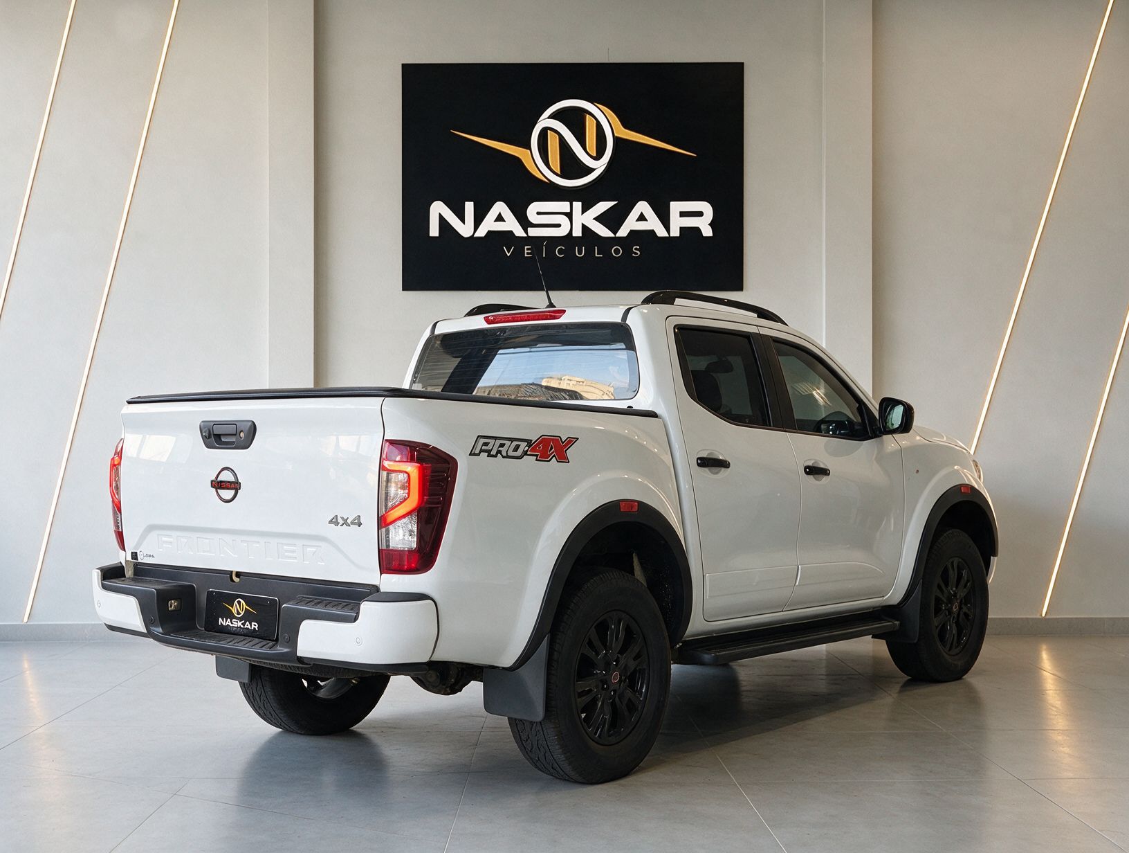 NISSAN FRONTIER PRO4X 2024 — foto 7