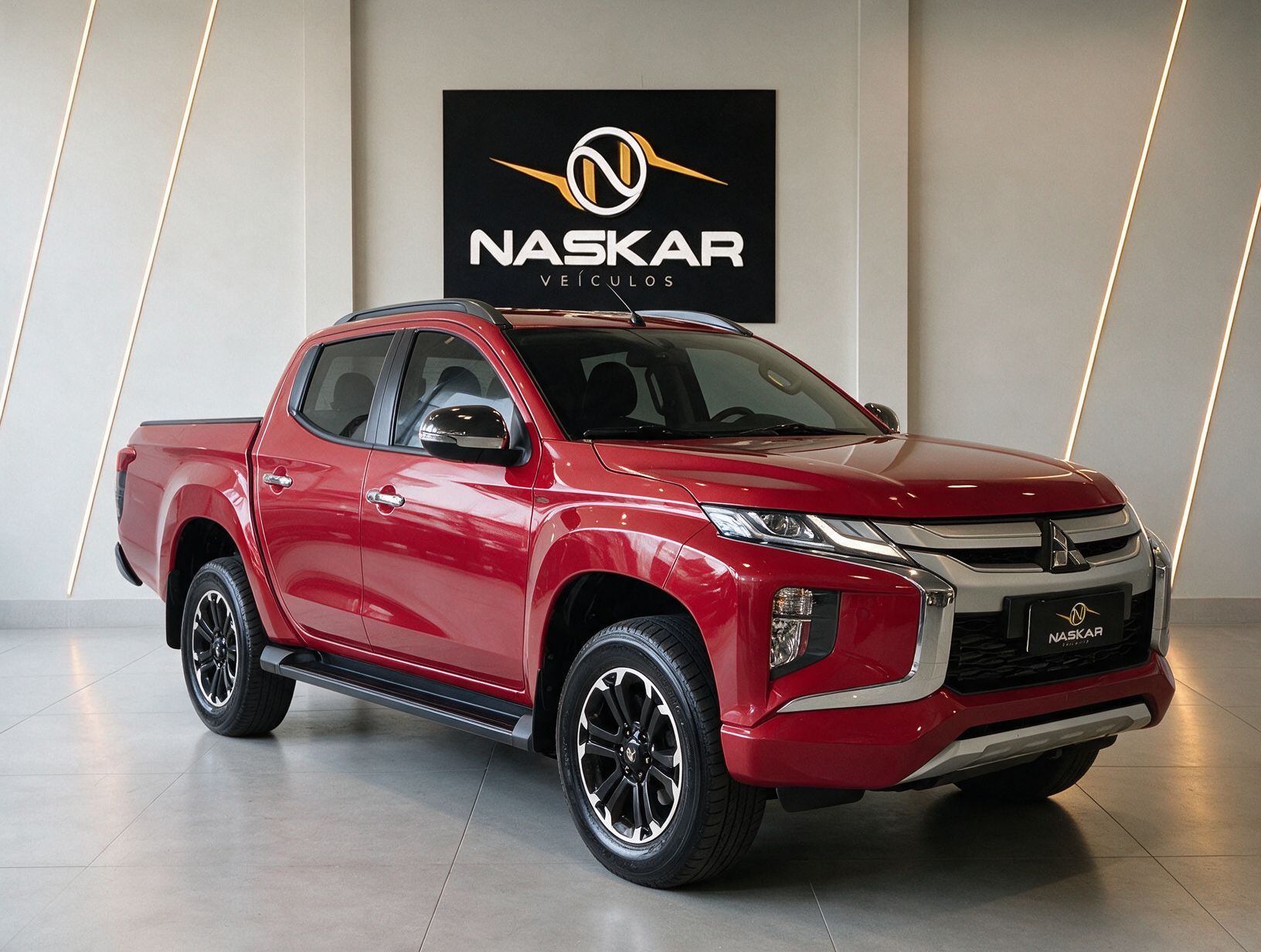 MITSUBISHI TRITON SPORT HPE 2024 — frente