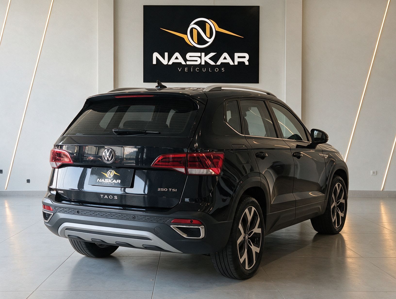 VOLKSWAGEN TAOS 1.4 250 TSI FLEX HIGHLINE AUT — foto 4