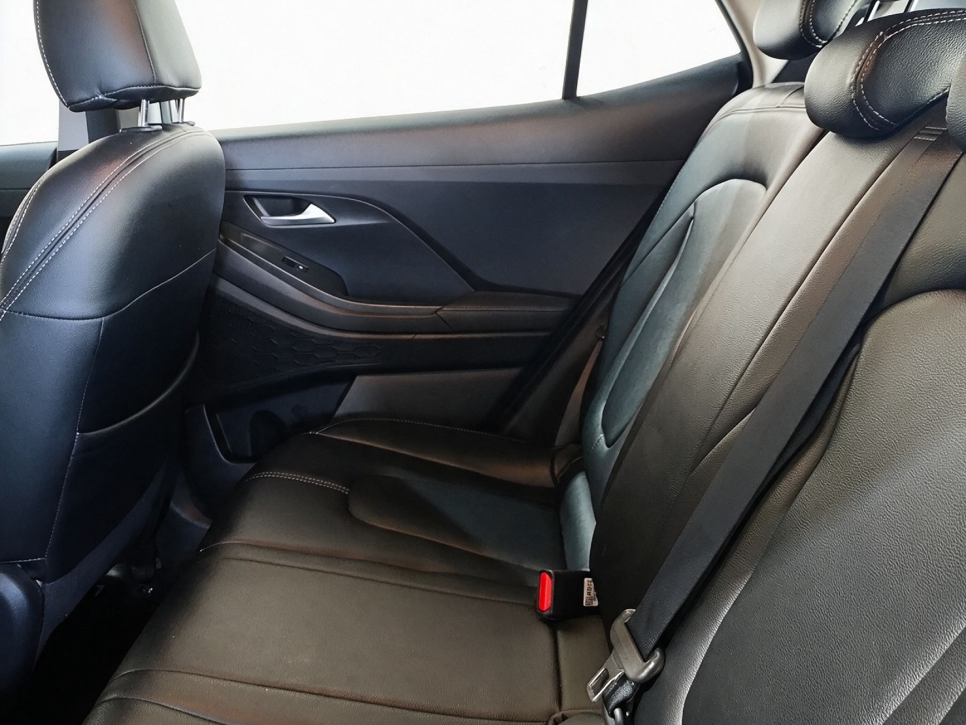 HYUNDAI CRETA LIMITED SAFETY 2024 — foto 9