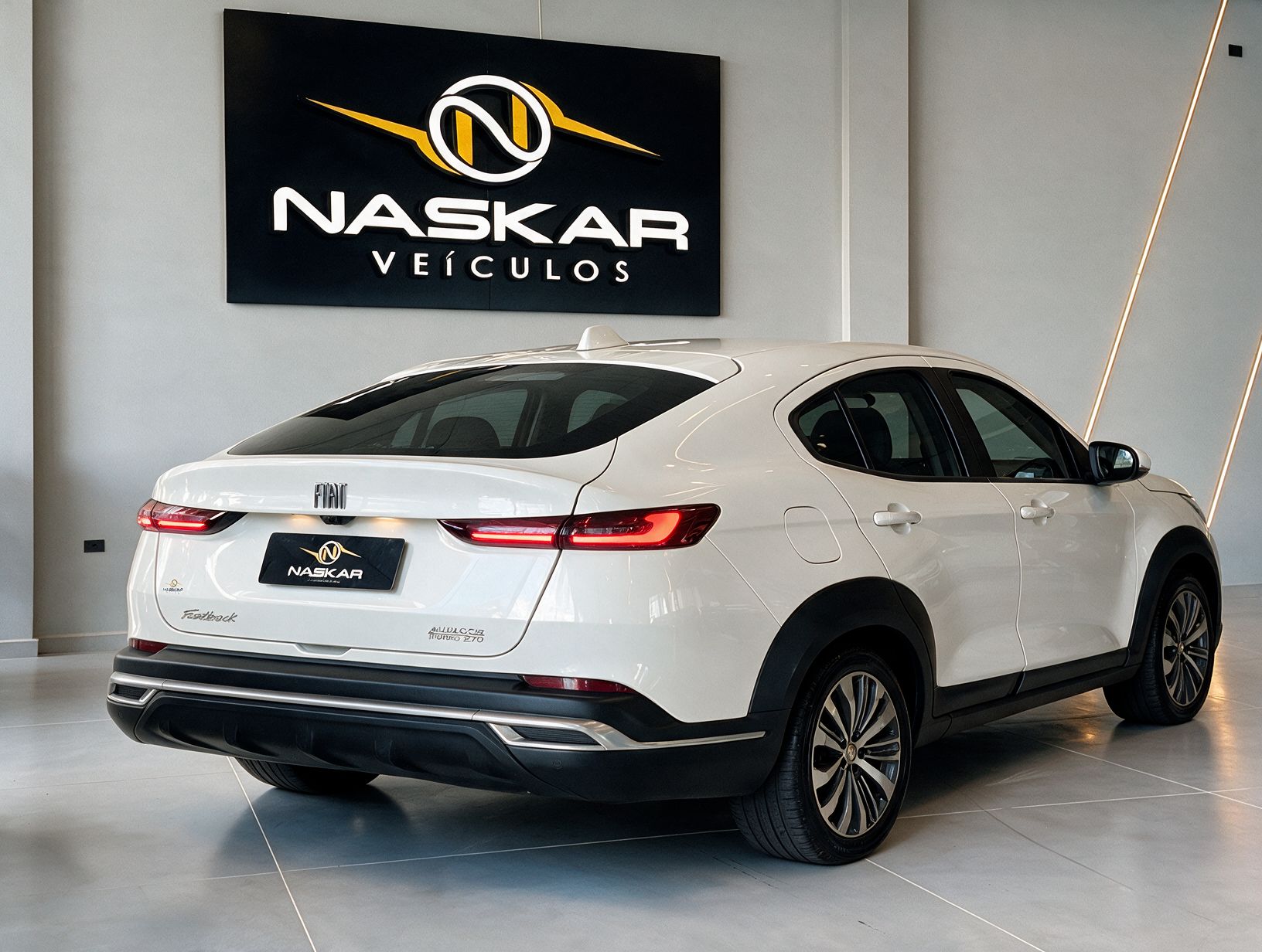 FIAT FASTBACK AUDACE 2024 — foto 5