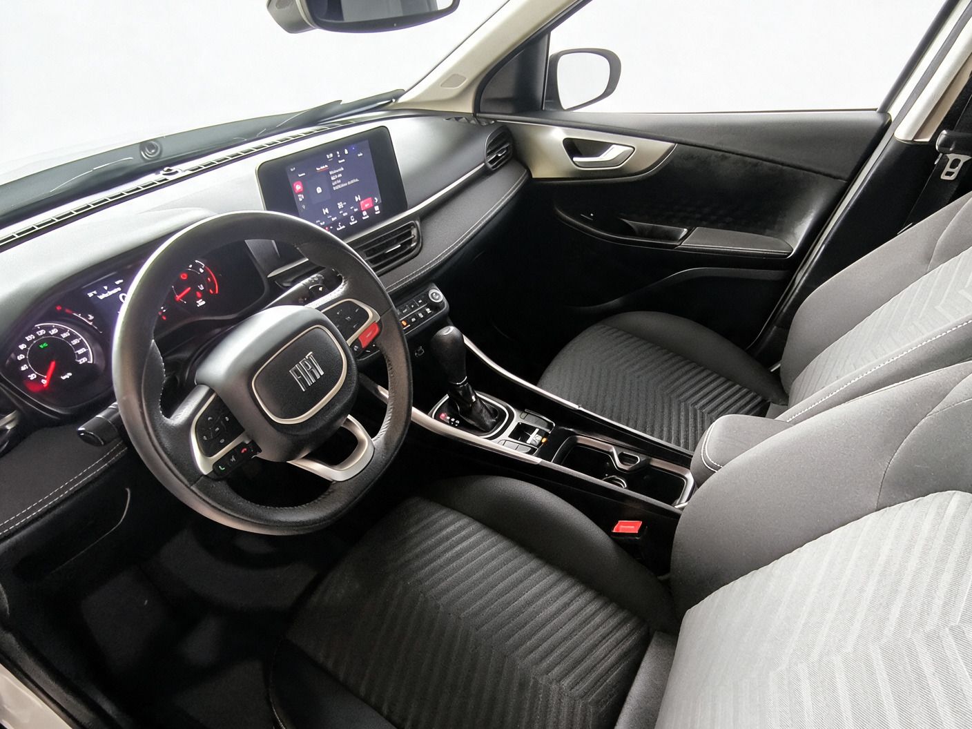 FIAT FASTBACK AUDACE 2024 — foto 6