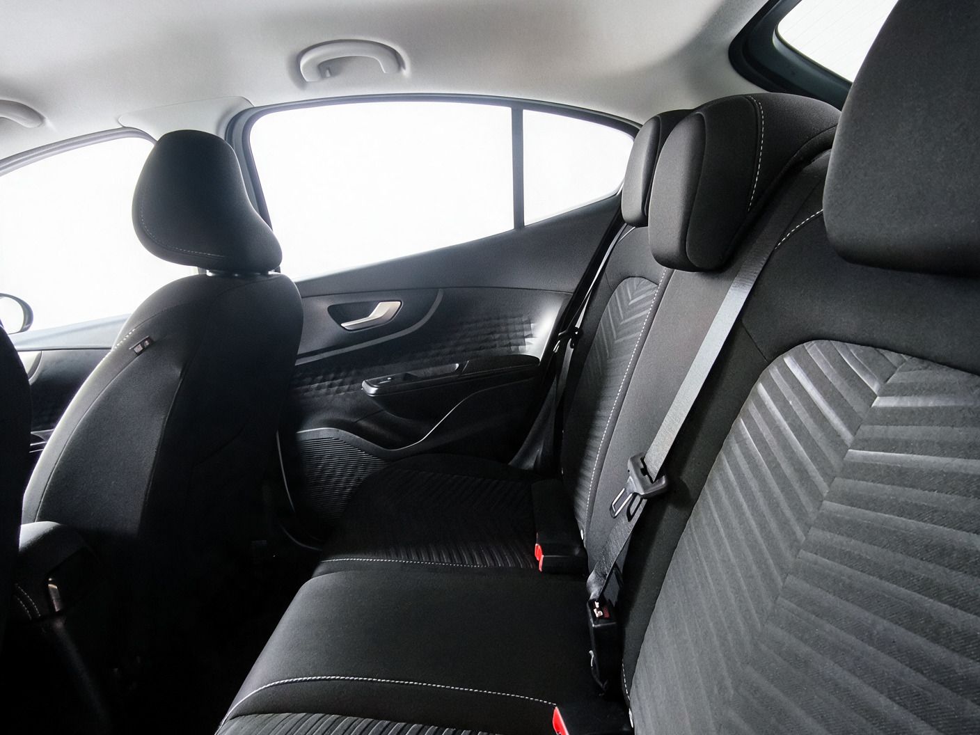 FIAT FASTBACK AUDACE 2024 — foto 7
