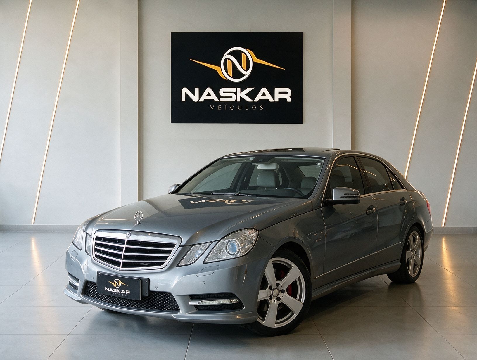 MERCEDES-BENZ E 250 CGI 2.0 AVANTGARDE 16V TURBO 2013