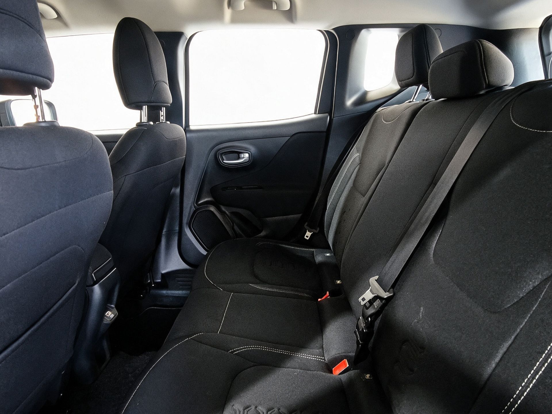 JEEP RENEGADE SPORT 1.3 T270 2024 — foto 7